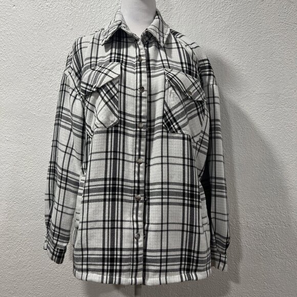Velvet Heart Flannel Jacket Women’s Medium White Black Plaid Academia Heavy - Picture 1 of 14